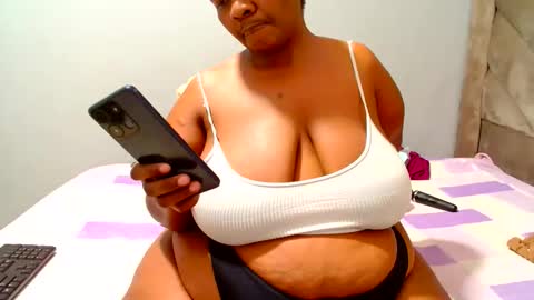 hips2sexy online show from 5, 6, 2026