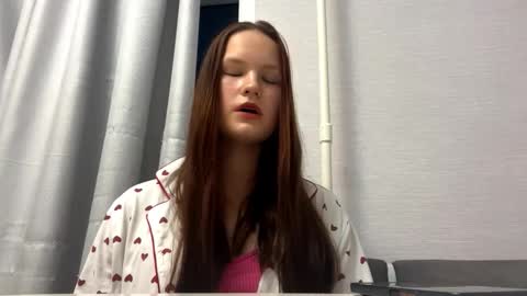 Viola online show from 14, 10, 2025