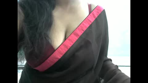 Snapshot of hisslust chatting on 28, 11, 2025 hisslust online show from 28, 11, 2025