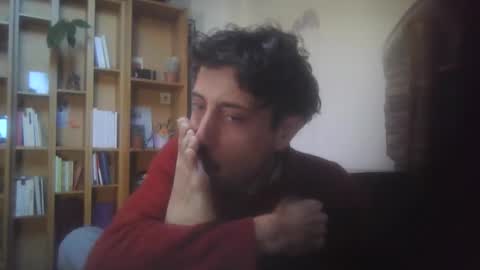 hitmenoww online show from 10, 1, 2026