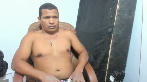 Snapshot of hk5792 chatting on 10, 2, 2025 Your Morenito online show from 10, 2, 2025