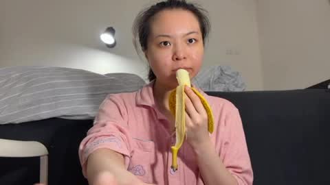 amy online show from 11, 4, 2026