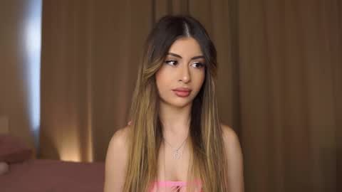 Moni Monica online show from 7, 2, 2026