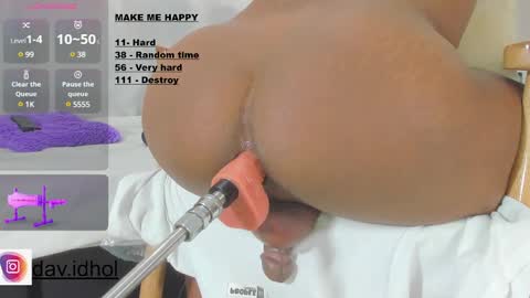 Hole David online show from 1, 3, 2025