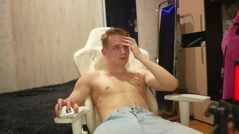 Extaz  Athrey  Howard online show from 10, 10, 2025