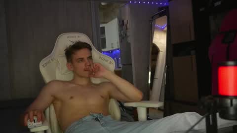 Extaz  Athrey  Howard online show from 14, 10, 2025