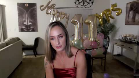 Snapshot of holihurricane chatting on 18, 2, 2025 Holi Hurricane online show from 18, 2, 2025