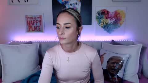 Snapshot of holihurricane chatting on 1, 3, 2025 Holi Hurricane online show from 1, 3, 2025