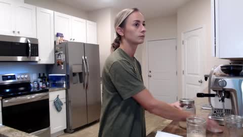 Snapshot of holihurricane chatting on 22, 9, 2025 Holi Hurricane online show from 22, 9, 2025