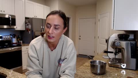 Snapshot of holihurricane chatting on 17, 10, 2025 Holi Hurricane online show from 17, 10, 2025