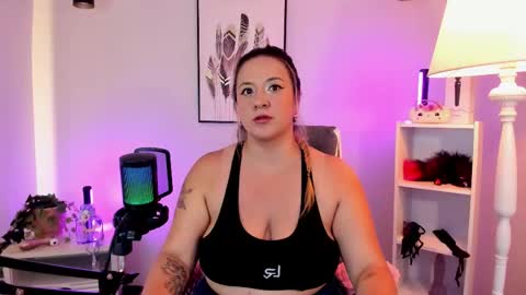 Hollie online show from 29, 3, 2026