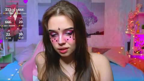 Lux online show from 11, 2, 2025