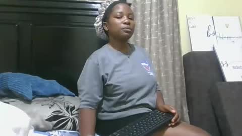 Molly online show from 12, 4, 2026