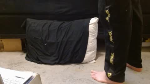 Holly Hawkes online show from 17, 1, 2025