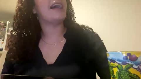 Snapshot of hollykoff chatting on 1, 1, 2025 space online show from 1, 1, 2025