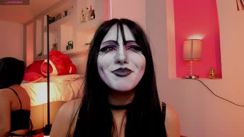 hollypeach_ online show from 15, 4, 2026