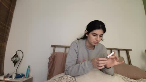 hollyshit_ online show from 23, 12, 2025