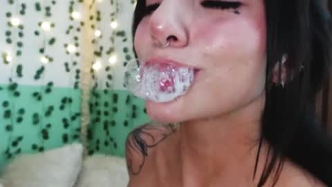 holly online show from 14, 1, 2025