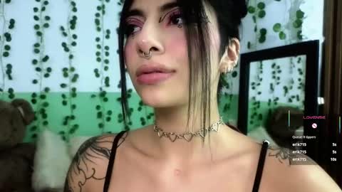 holly online show from 18, 1, 2025