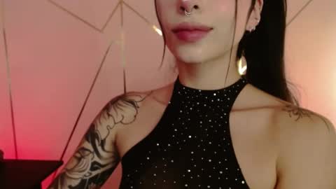 holly online show from 5, 3, 2025