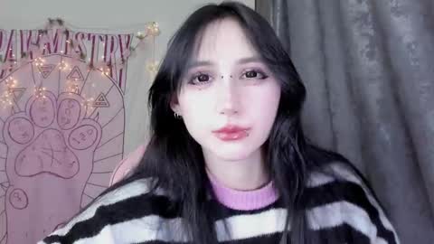 Ho Lee Sheet online show from 16, 11, 2025