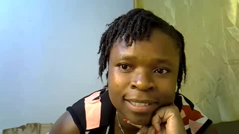 Snapshot of holy_ebony chatting on 8, 6, 2026 holy_ebony online show from 8, 6, 2026