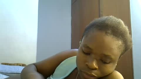 Snapshot of holy_ebony chatting on 24, 6, 2026 holy_ebony online show from 24, 6, 2026