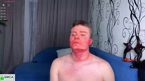 Snapshot of holy_eggs_00 chatting on 31, 10, 2025 holy_eggs_00 online show from 31, 10, 2025