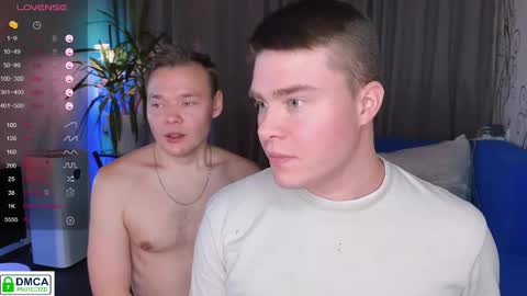 Snapshot of holy_eggs_00 chatting on 4, 11, 2025 holy_eggs_00 online show from 4, 11, 2025