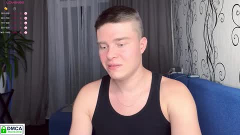 Snapshot of holy_eggs_00 chatting on 20, 11, 2025 holy_eggs_00 online show from 20, 11, 2025