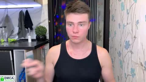 Snapshot of holy_eggs_00 chatting on 1, 12, 2025 holy_eggs_00 online show from 1, 12, 2025