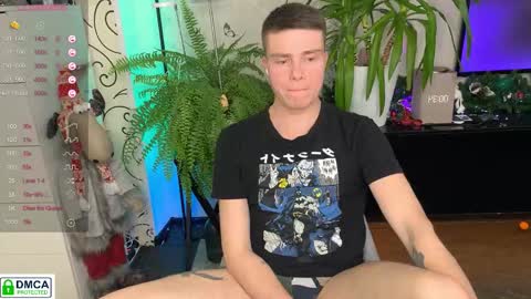 Snapshot of holy_eggs_00 chatting on 19, 12, 2025 holy_eggs_00 online show from 19, 12, 2025