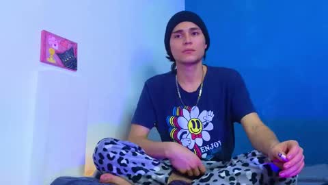      online show from 24, 2, 2025