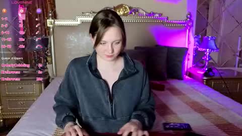 holybabydoll online show from 30, 11, 2025