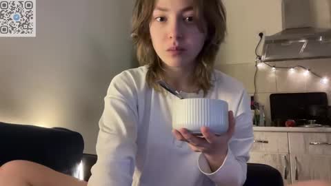 Snapshot of holydori chatting on 20, 2, 2025 dori not holy get my tg channel with link from description under last photo online show from 20, 2, 2025