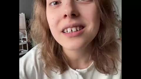Snapshot of holydori chatting on 13, 9, 2025 dori not holy get my tg channel with link from description under last photo online show from 13, 9, 2025