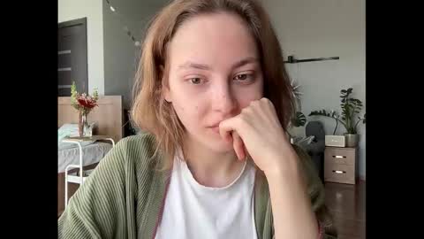 Snapshot of holydori chatting on 25, 9, 2025 dori not holy get my tg channel with link from description under last photo online show from 25, 9, 2025