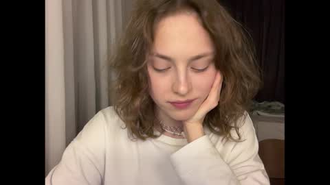 Snapshot of holydori chatting on 28, 9, 2025 dori not holy get my tg channel with link from description under last photo online show from 28, 9, 2025
