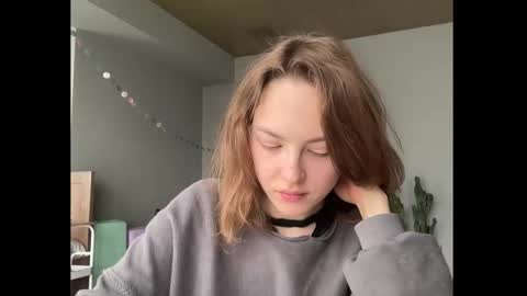 Snapshot of holydori chatting on 13, 11, 2025 dori not holy get my tg channel with link from description under last photo online show from 13, 11, 2025