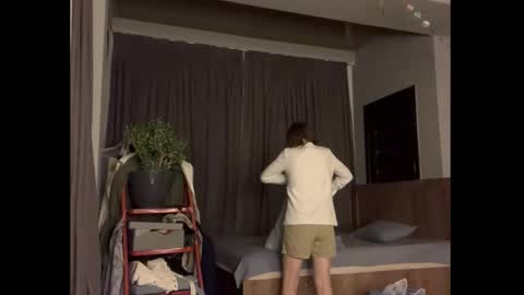 Snapshot of holydori chatting on 13, 11, 2025 dori not holy get my tg channel with link from description under last photo online show from 13, 11, 2025