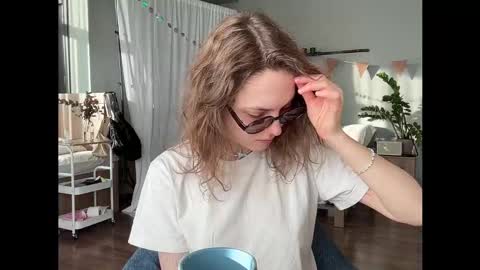 dori not holy get my tg channel with link from description under last photo online show from 14, 2, 2026