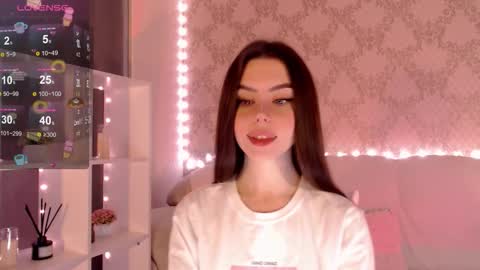 Mia online show from 7, 10, 2025