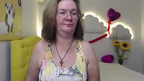 holymilfa online show from 22, 2, 2025