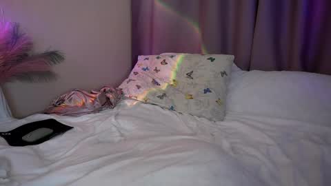 Vicky my another account here - desperate clit online show from 19, 4, 2026