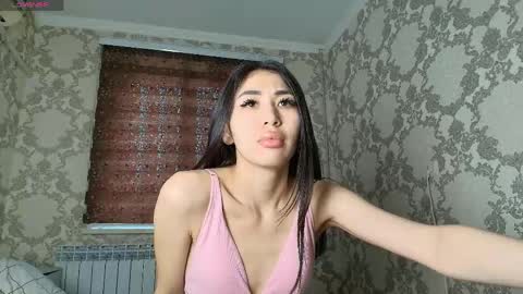 homura_ayanami online show from 6, 4, 2026