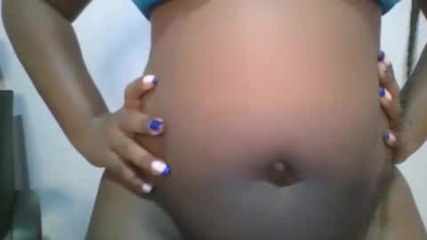 honey_beb online show from 16, 10, 2025