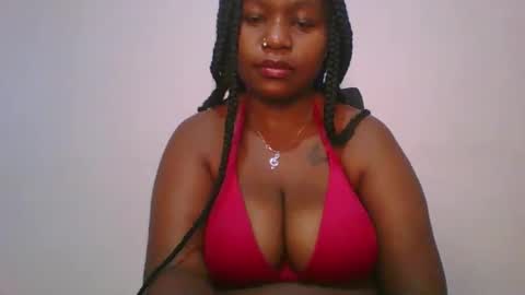 honey_beb online show from 20, 10, 2025