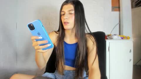 honey_darcy online show from 21, 12, 2025