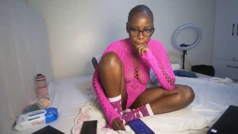 Snapshot of honey_drop1 chatting on 30, 5, 2026 honey drop online show from 30, 5, 2026