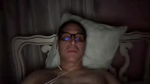 honey_man14 online show from 12, 12, 2024